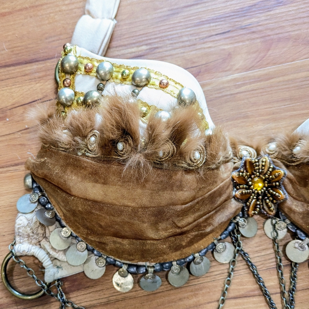 Embellished Halter Bra - Picture 4 of 9